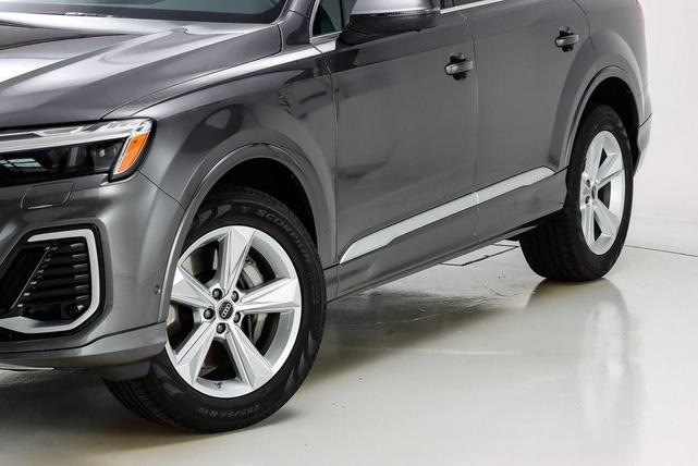 2025 audi q7 45 premium