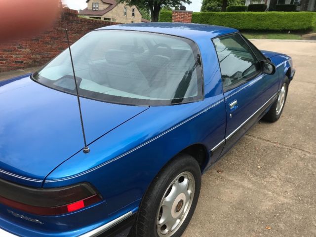 classic 1991 buick reatta