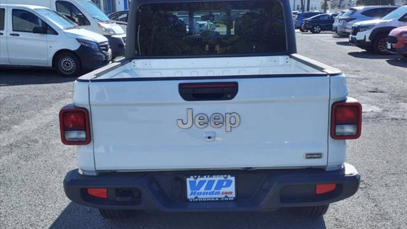 2023 jeep gladiator overland