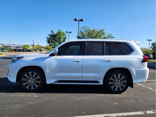 2020 lexus lx 570 in co bluffs, iowa