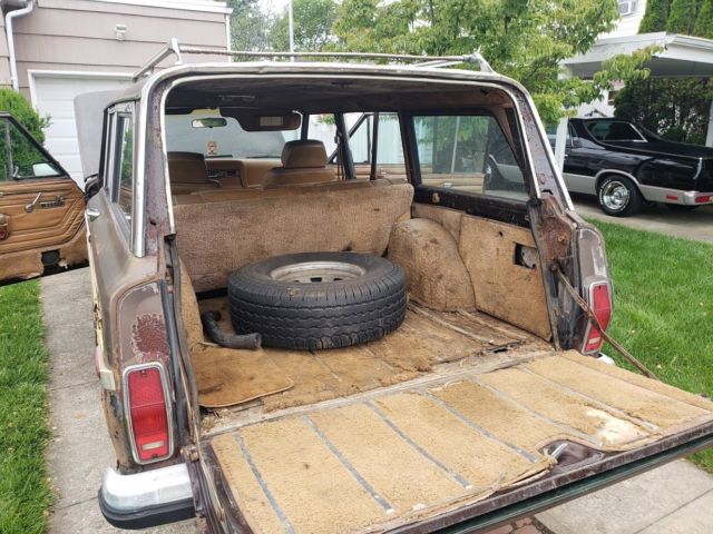 85 wagoneer