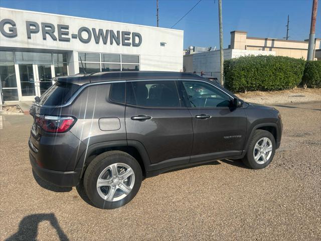 2023 jeep compass latitude