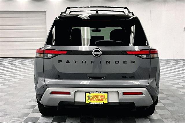 2023 nissan pathfinder sl 4wd