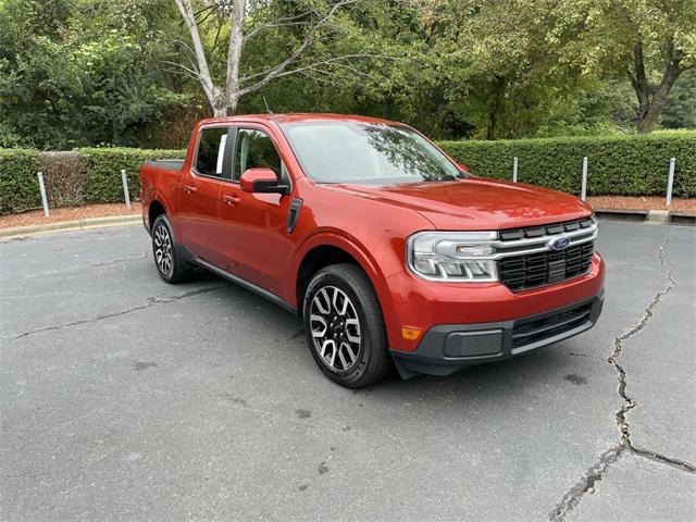 2022 ford maverick lariat
