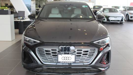 2024 Audi Q8 e-tron