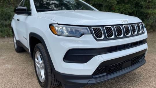 2023 Jeep Compass s