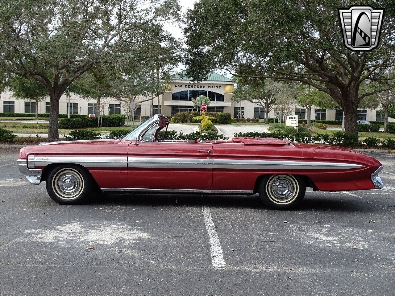 1961 oldsmobile starfire convertible