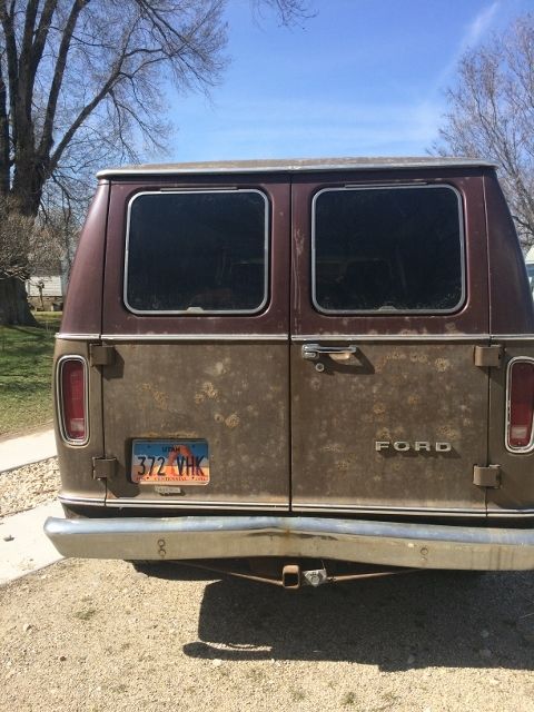 1979 ford e-250 econoline club wagon chateau standard passenger van 2-door 5.8l