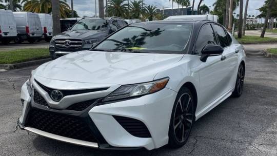 2019 toyota camry xse
