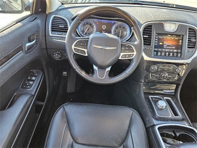 2018 chrysler 300 limited