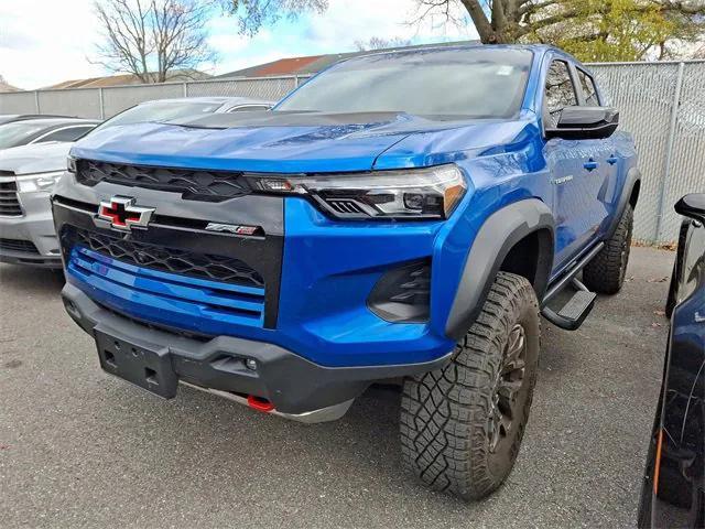 2023 chevrolet colorado t mulliner
