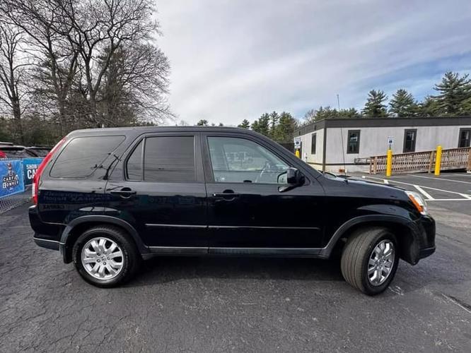 2006 honda cr-v se sport utility 4d in raynham, massachusetts