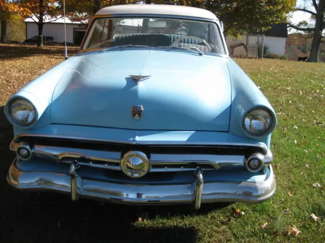 1954 ford crestline victoria ht