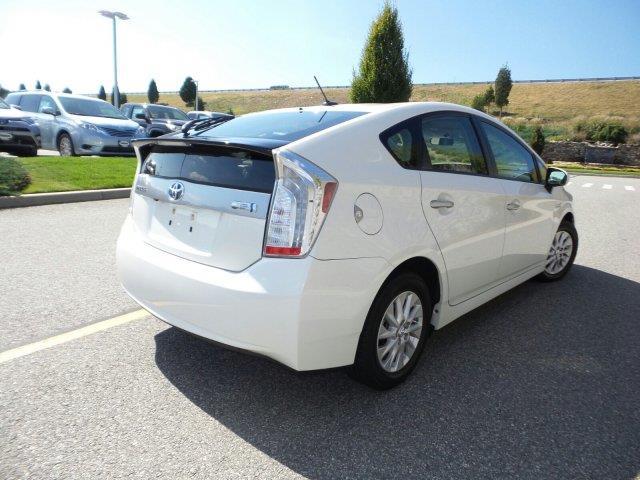 2013 toyota prius plug-in hybrid advanced advanced 4dr hatchback for sale in north kingstown, rhode island