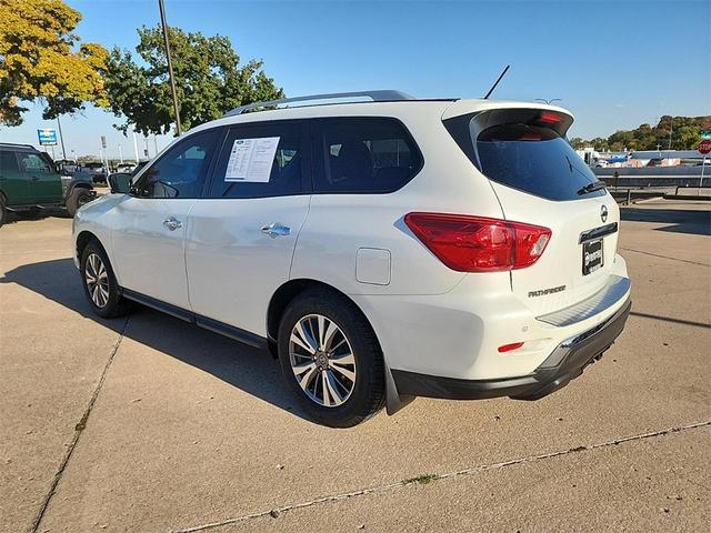 2017 nissan pathfinder sl