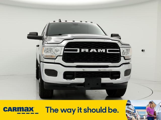 2022 ram 2500 tradesman