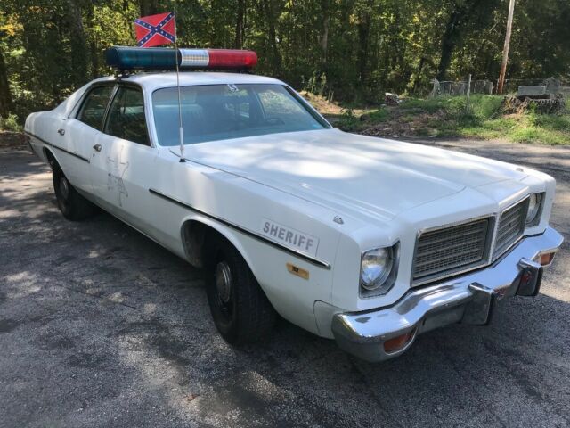 1975 dodge coronet dukes of hazzard car