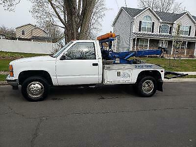 1992 chevrolet 3500 wrecker tow truck 4x4 wheel lift 18,000 miles dual winch