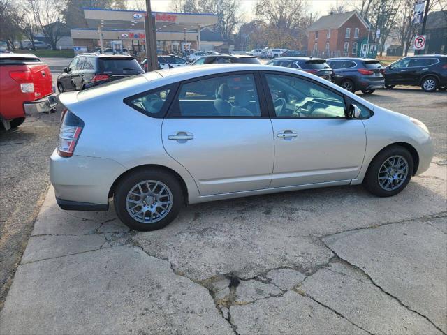 2005 toyota prius base