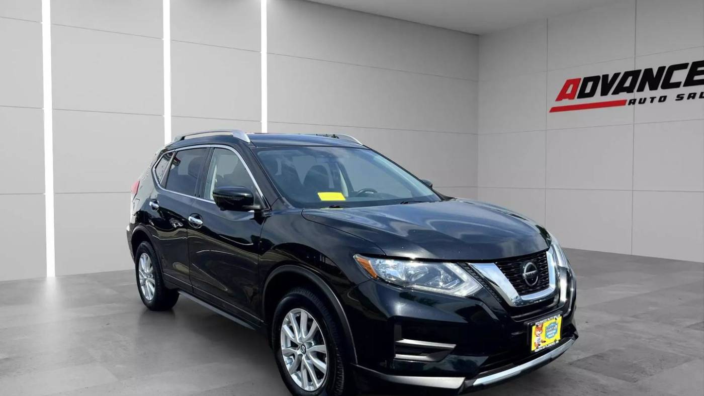2018 nissan rogue sv