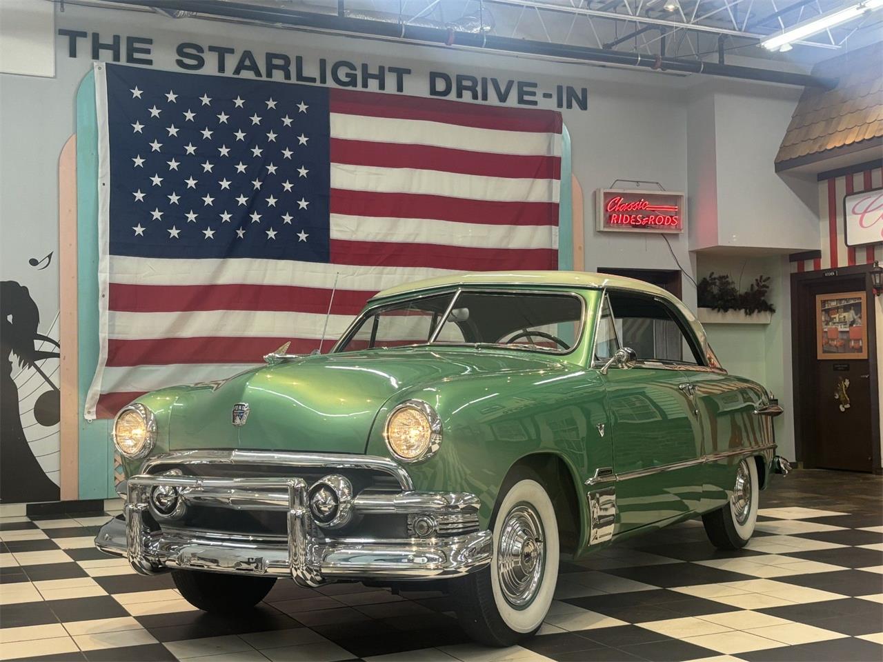 1951 ford victoria