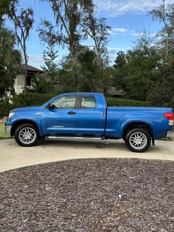 2010 toyota tundra grade