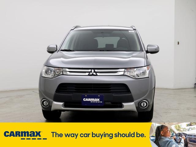 2015 mitsubishi outlander se