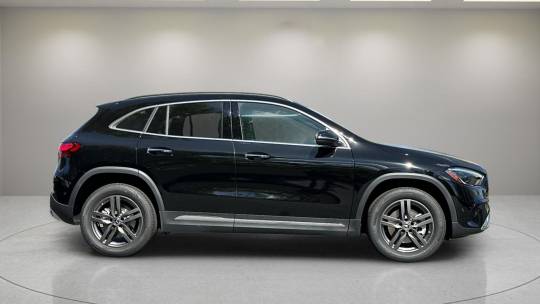 2025 Mercedes-Benz GLA