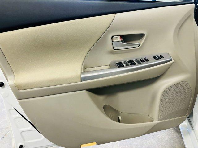2012 toyota prius v two