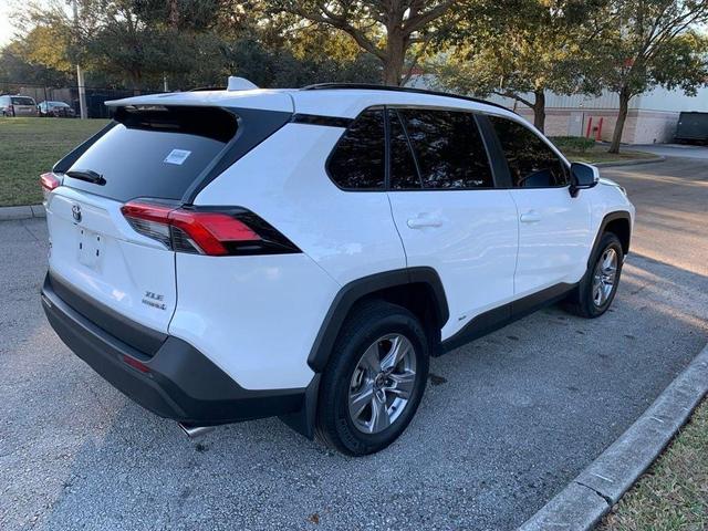 2024 toyota rav4 hybrid xle