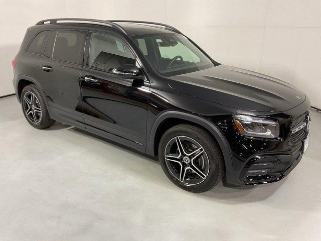 2024 mercedes-benz glb 250 base 4matic