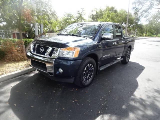 2015 nissan titan sv