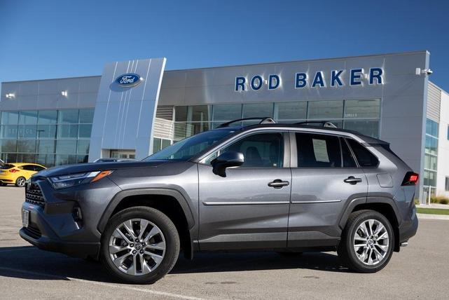 2024 toyota rav4 xle premium