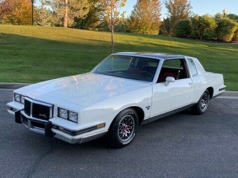 1983 pontiac grand prix lj coupe 2d