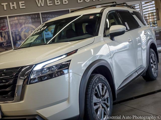 2022 nissan pathfinder sv 4wd