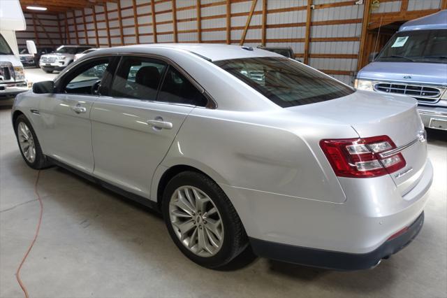 2017 ford taurus limited