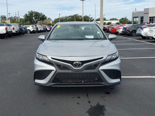 2023 toyota camry se