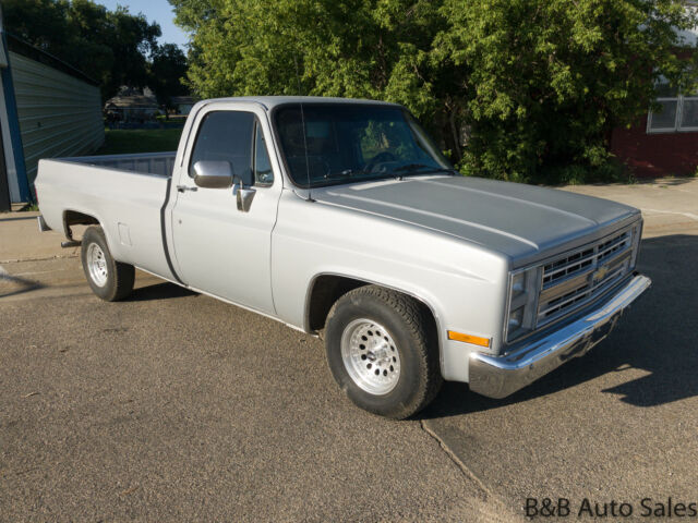 1985 chevrolet c10 164501 miles silver pickup 8 cyl, automatic
