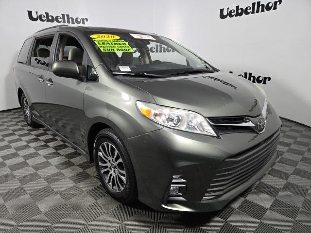 2020 toyota sienna xle