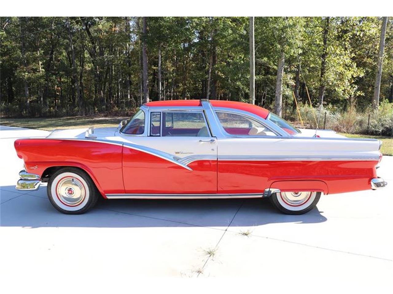 1956 ford crown victoria