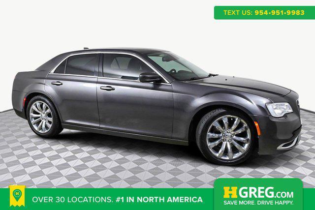 2017 chrysler 300 limited