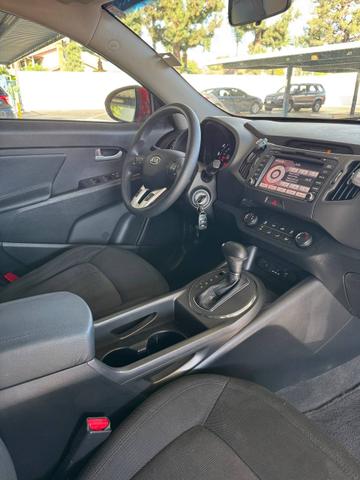 2011 kia sportage lx