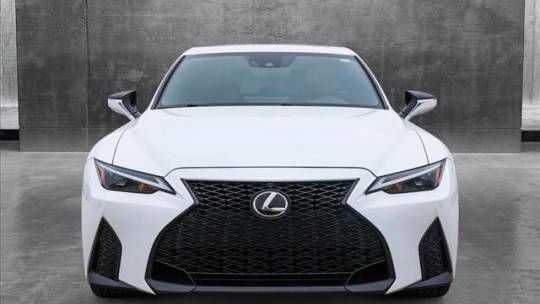 2022 Lexus IS