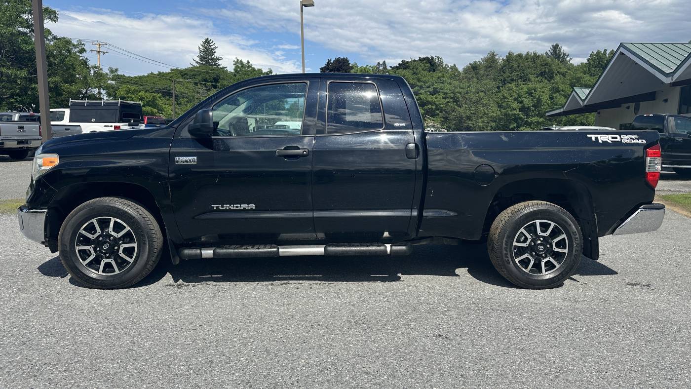 2014 toyota tundra sr5