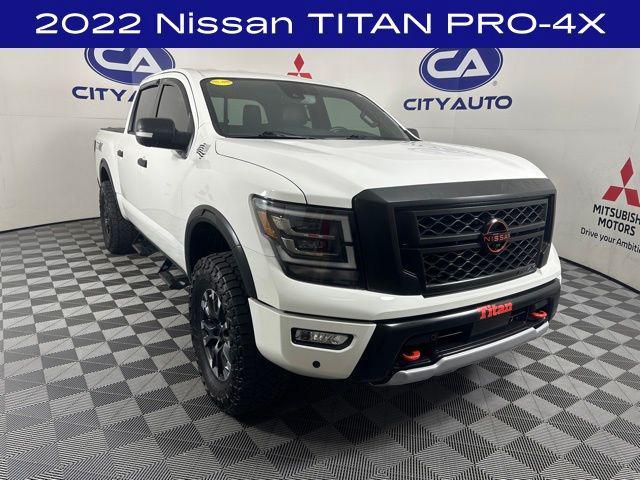 2022 nissan titan pro-4x