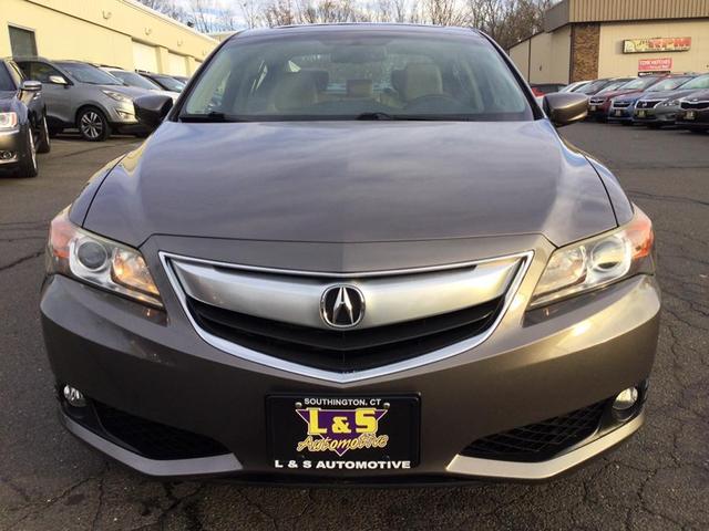 2013 acura ilx 2.0l w/premium package