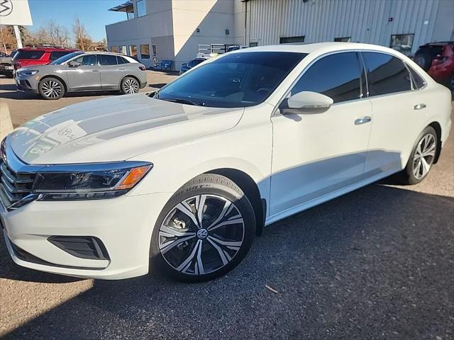 2022 volkswagen passat 2.0t se