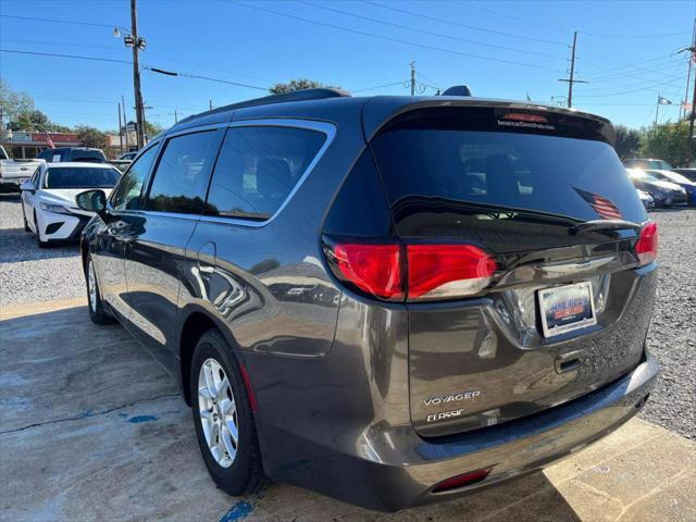 2020 chrysler voyager lxi