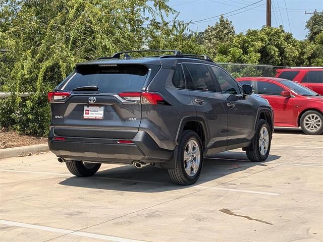 2023 toyota rav4 xle