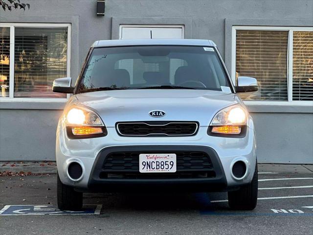 2012 kia soul +